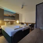 Stettiner Hof 3*