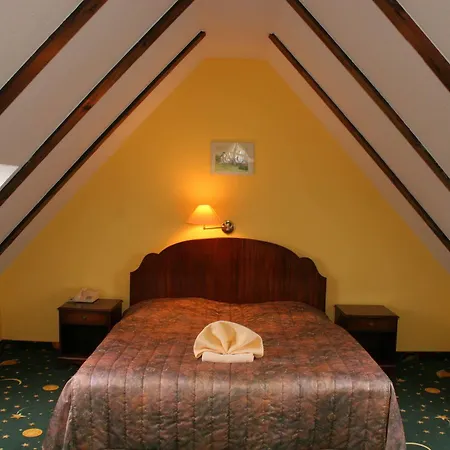Stettiner Hof Hotell 3*
